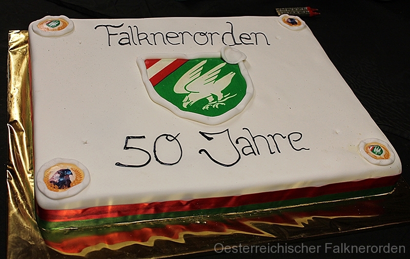 Die Geburtstagstorte für den österreichischen Falknerorden