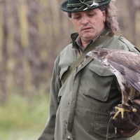 Schatzmeister Christian mit Habichtsadler Kithan