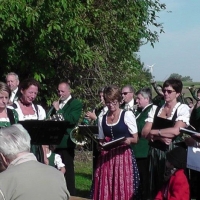 Die Pachfurther LERCHERL und die Jagdhornbläsergruppe CARNUNTUM